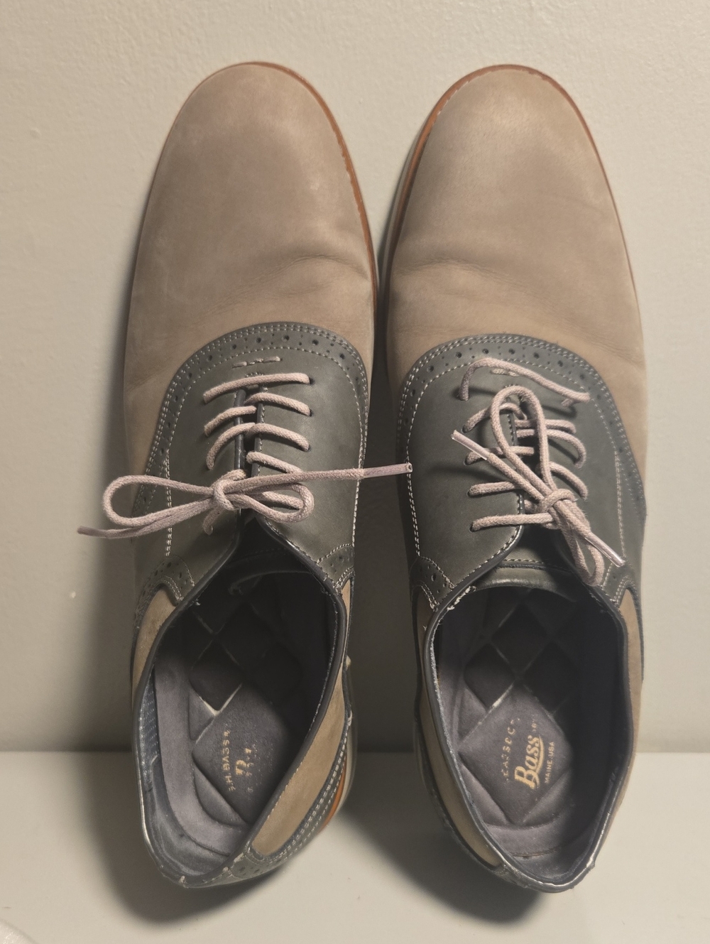 Bass Men’s Two-Tone Oxfords in Taupe and Gray